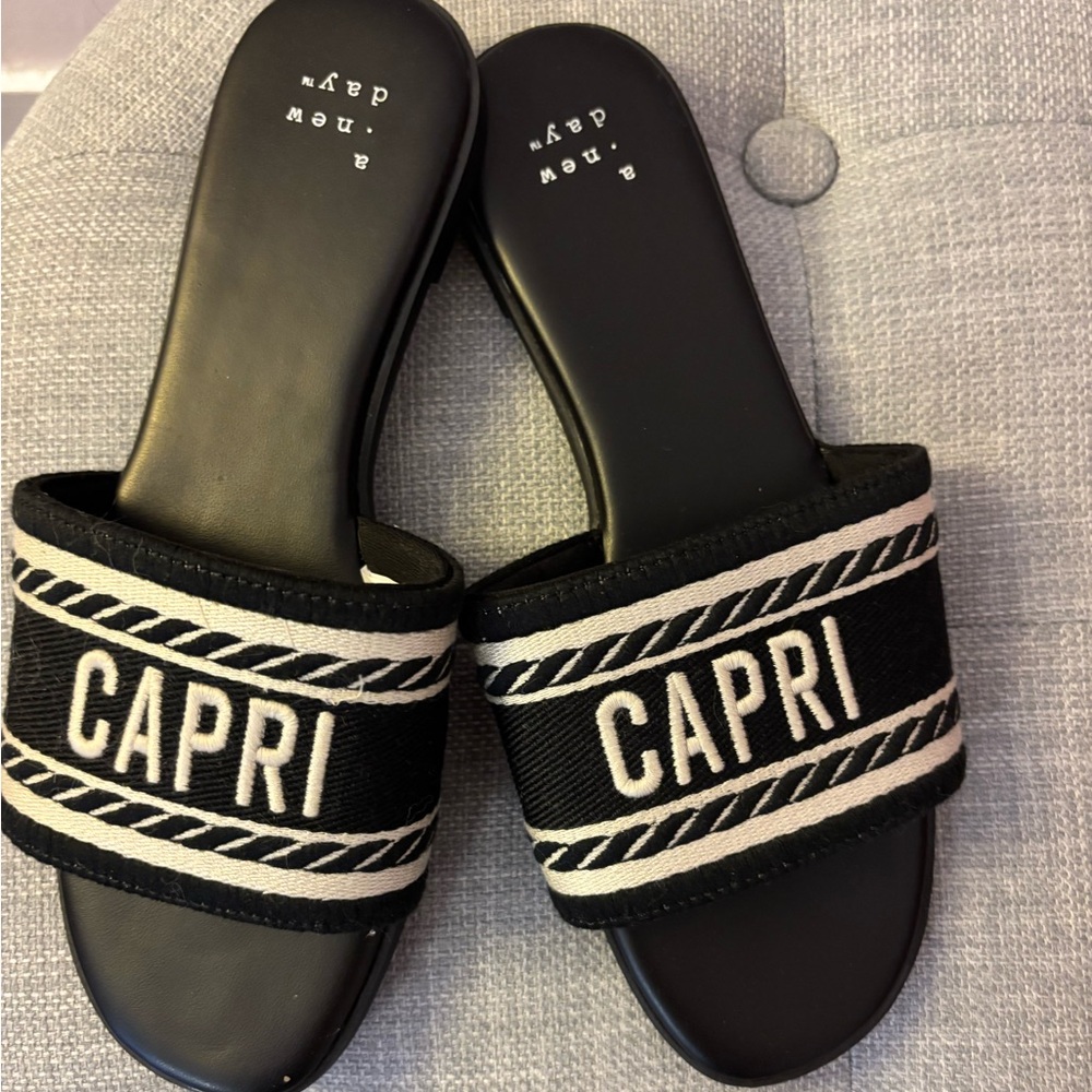 “Capri”  a new day Slides size 6